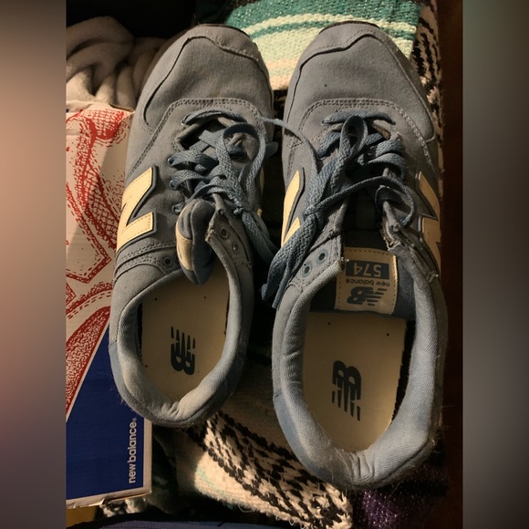 New Balance - Picture 3 of 6